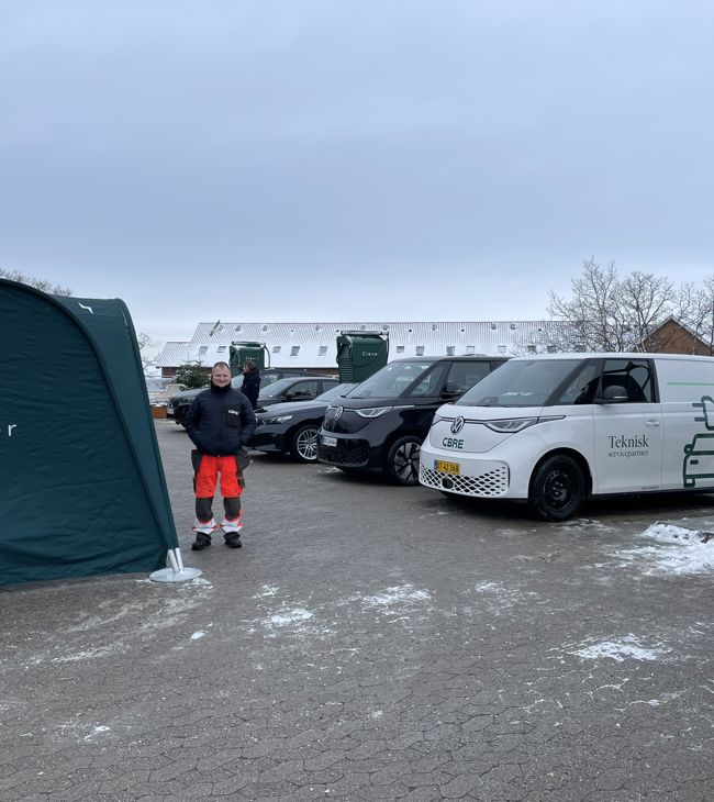 CBREs e-mobility team er med til indvielse af nyt site med ladestandere